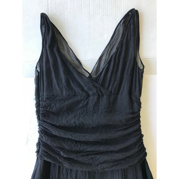 Elie Tahari Silk Little Black Dress Ruched waist Size 6 - Picture 9 of 14